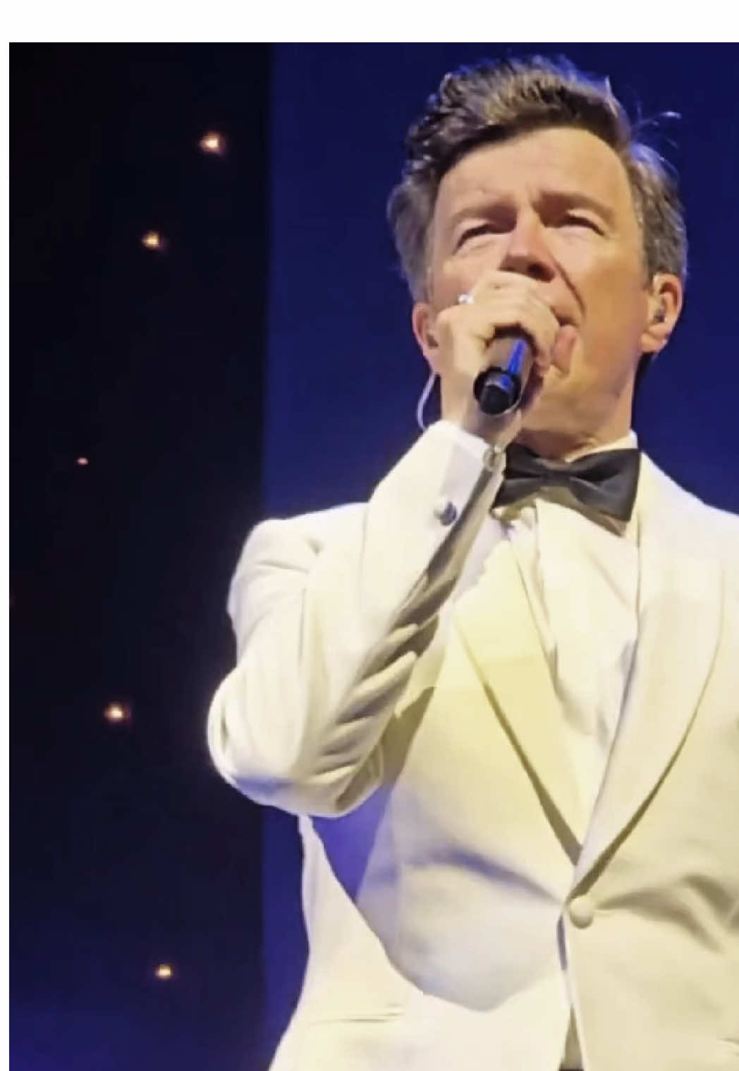 Excited for more of this on Friday at @Henley Festival🕺 - Team Rick #RickTok #Festival #LiveMusic #FrankSinatra #FlyMeToTheMoon #Cover 