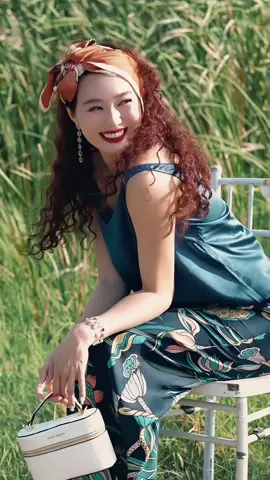 Uống nhầm một ánh mắt  Cơn say theo một đời 👸  #khanhmy #fyp #hongkong #gaixinh #happiness #xuhuong #trending #lua #fashion 