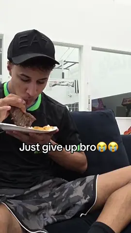 I’m dead 😂 just ate the fat #fyp #tota #food #mukbang #foryou #funny #foryoupage #brazilianfood 