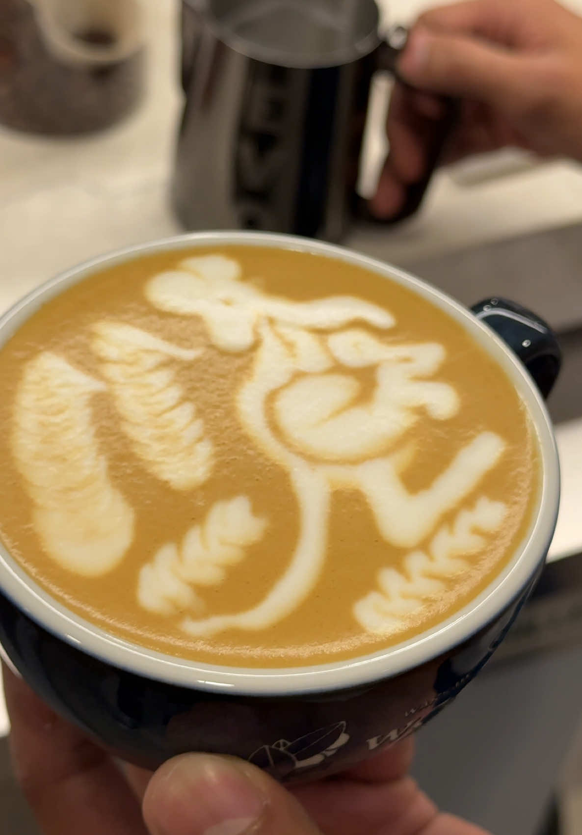 “Kangaroo & Joey Latte Art” One of my signature designs  #coffee #kopi #kape #makecoffeebetter #fyp #trending #latte #cafelatte #cafe #foryou #art #artsit #specialtycoffee #specialtycoffee #latteart #makelatteartbetter #homeofchampions🏆 #xwave #animals #wild #passion #artist #world #philippines #champion 