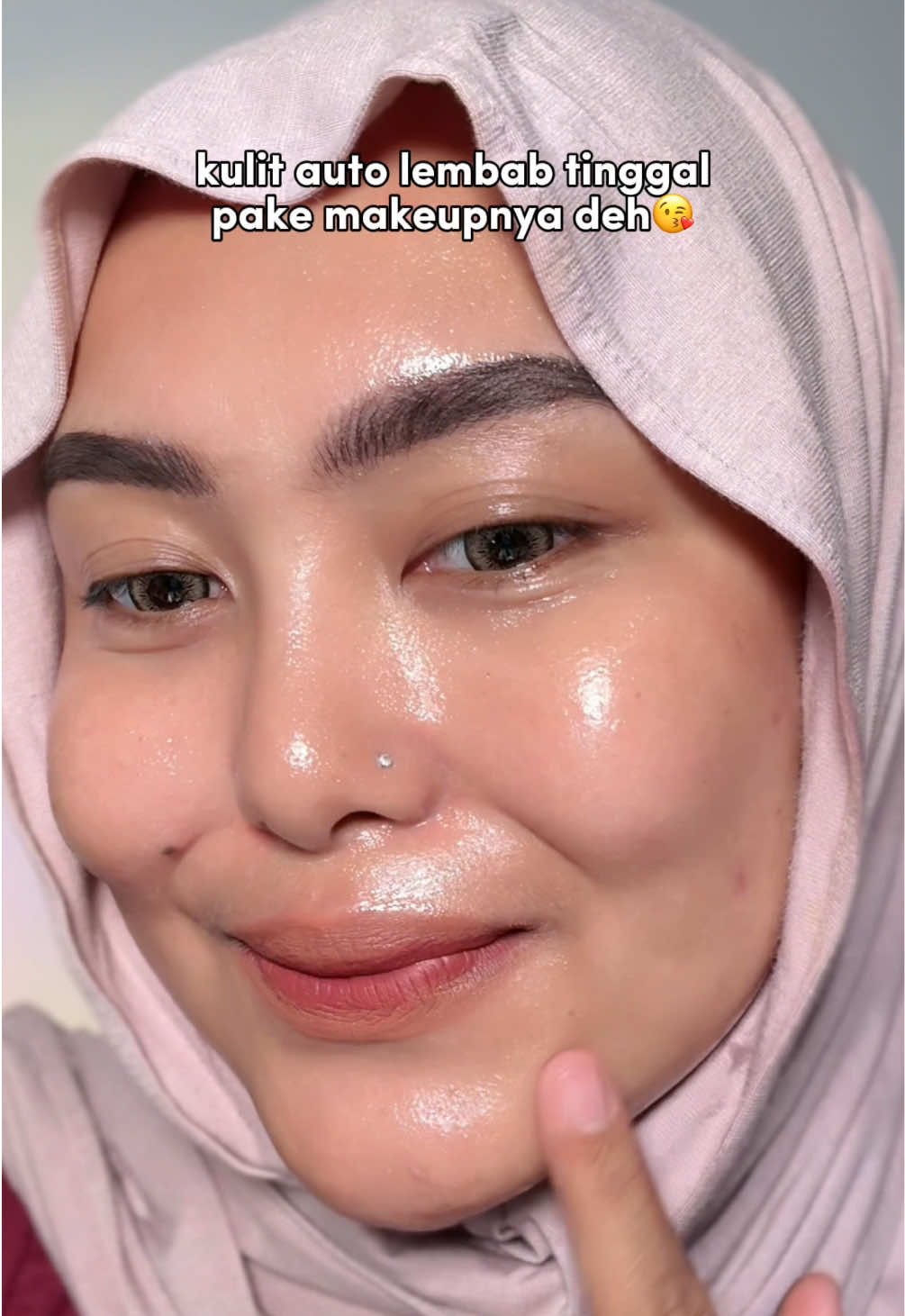 Capek2 makeup tetep crack pas salah teknik. Kuncinya tetep ya moisturizer yg super hydrating #moisturizer #moisturizerviral #skinbarrier 