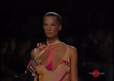 Daria Werbowy for Emilio Pucci SS05 #fyp #fashion #dariawerbowy #emiliopucci 