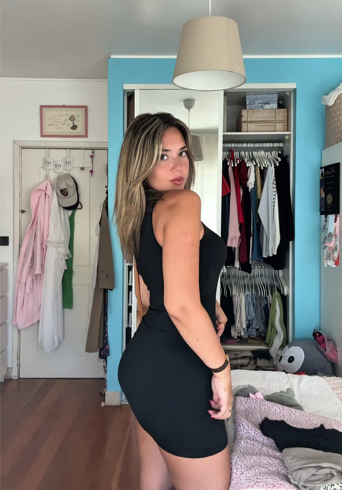 All black. 🖤 #fyp #foryou #clothes #styleinspo #outiftinspo #OOTD #outfitideas #outfit 