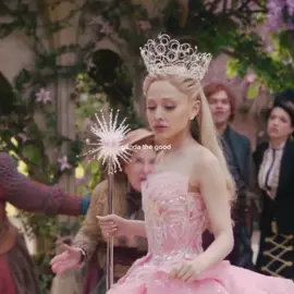 she looks heavenly 🫧#arianagrande #wicked #glinda #fyp #ariana #foryoupage #edit #wickedmovie #arianator 