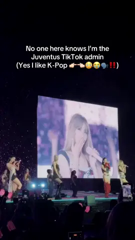 Man I love @blackpinkofficial don’t judge me 😭🙏 #admin #juventus #blackpink #kpop #concert #live #korean 
