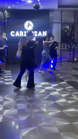CLASES DE SALSA EN PAREJA 🔥   📱993235329 WhatsApp #caribbeandancelosolivos #losolivoslimanorte #escueladebaile #salsaenlinea #salsasensual #clasesdesalsa 