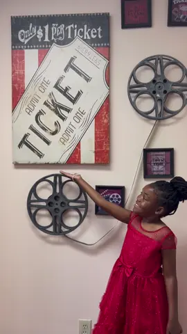 This weekend we attended The Hair Journey Ballet by @princessjlovesballet at @carolinatheatregso and it was amazing! Such a beautiful story told in the most beautiful way! @Reagan loved every moment!  #ballet  #dance #art #culture #hair #black #fyp #browngirlsdoballet