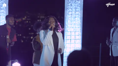 This lady blessed me .. Thankyou prosper#houseofloveug #houseofdreign 