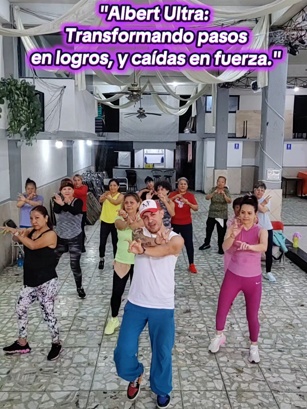 YA VISTE LA SERIE ??? #albertultra #ultra #baile #Fitness #zumba #zumbafitness #chicas #divertido #diversion 