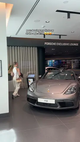 ☺️🫶🏼 #londonlife #porsche 