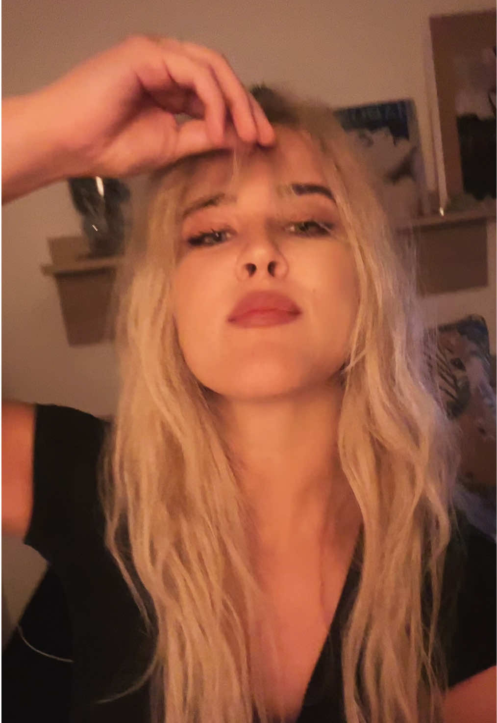 🧛🏻‍♀️🎀 ig: vik.jelinkova #fyp