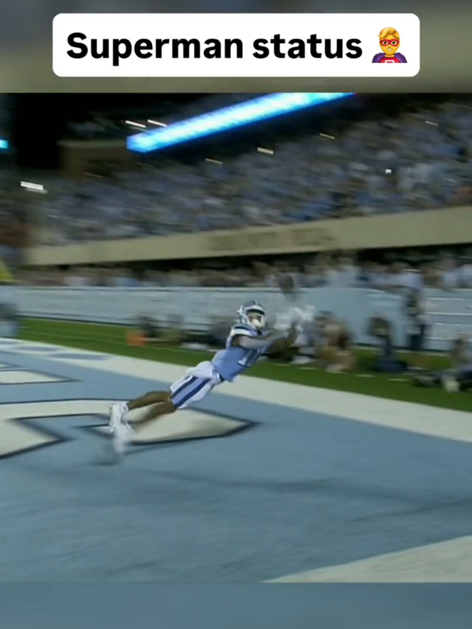 Josh Downs, that was filthy 🤧 @goheels #unc #uncfootball #uncfb #unctarheels #unctarheelsfootball #unctarheelsfb #tarheels #tarheelsfootball #goheels #joshdowns #CollegeFootball #collegefb #ncaafootball #ncaafb #accfootball #accfb #accsports #sports #football #fb #viral #fyp