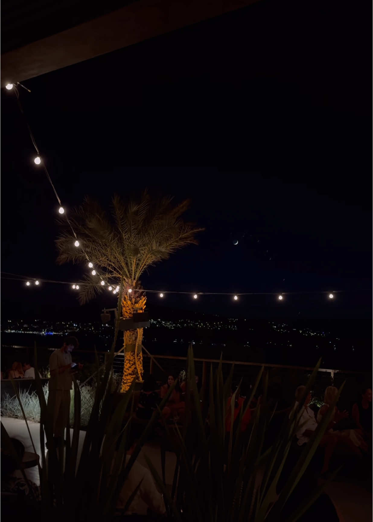 #abdelhalimhafez #qareatelfengan #egypt #cairo #fyp #foryou #turkey #bodrum #fethiye #fethiyemuğla #night #moon #cozy #عبدالحليم #عبدالحليم_حافظ_العندليب #عبدالحليم_حافظ #عبد_الحليم_حافظ #العندليب #العندليب_الأسمر #العندليب❤عشق❤لاينتهي❤ #العندليب_عبد_الحليم_حافظ #قارئة_الفنجان☕🖤 #قارئة_الفنجان 