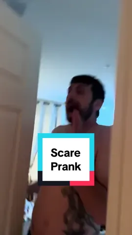 As he was walking out 😂😂😂  #scaringmyhusband #scaringpeople #scareprank 