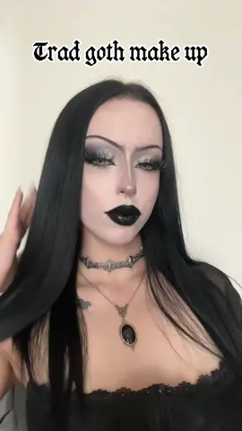 #fypシ゚ #foru #fyppppppppppppppppppppppp #kesfet #goth #tradgoth #gothgirl #makeuptutorial 