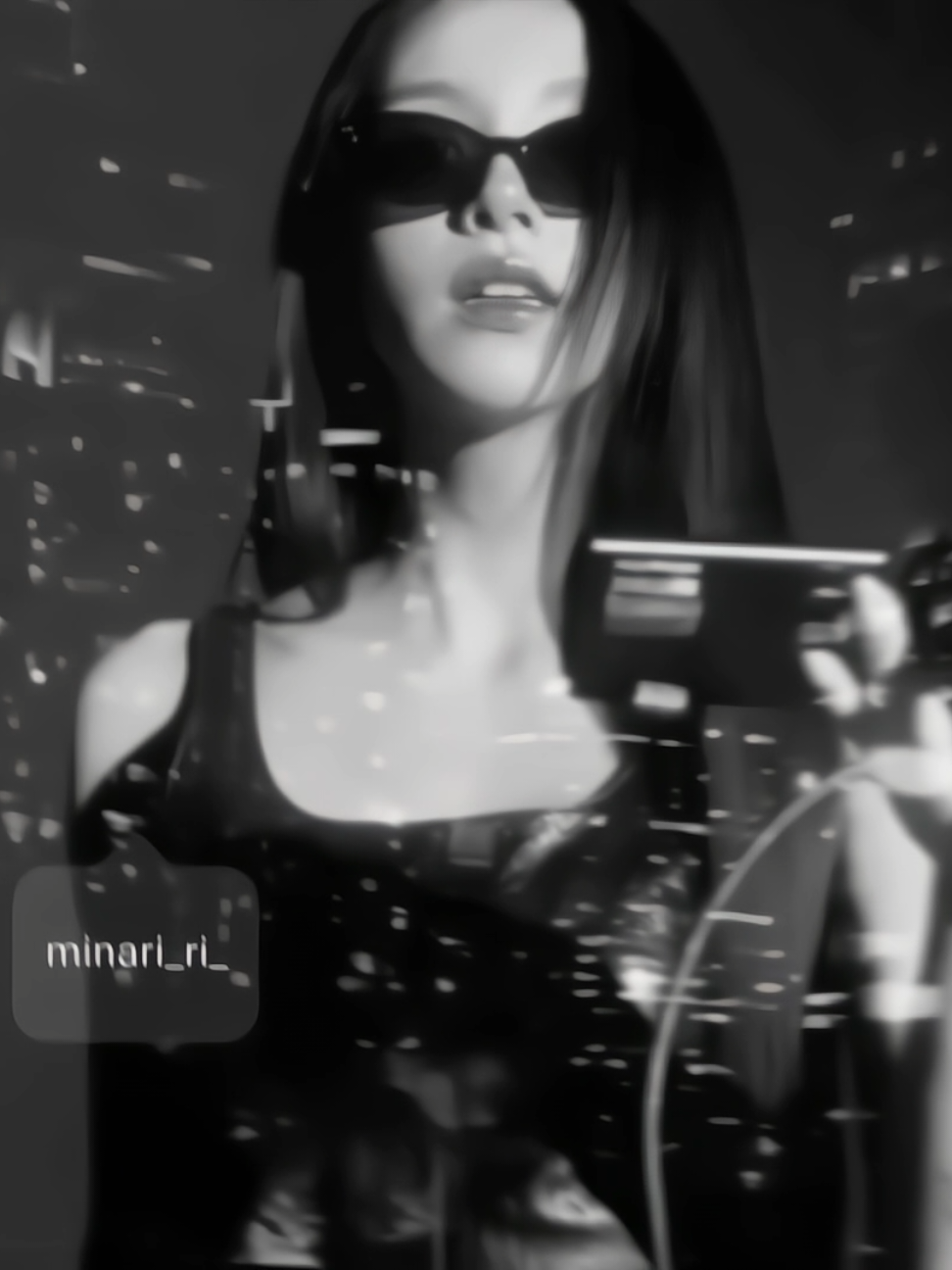 she's a rockstar || #CHAEYOUNG #kpopfyp #fyp #chaeyoungtwice #twiceedit #darkedit #xyzcba #plsdontflop #chaeyoungedit #TWICE #twicethisisfor #twice #blackandwhite #aesthetic #viral #swanjenna || {Chaeyoung dark edit} 