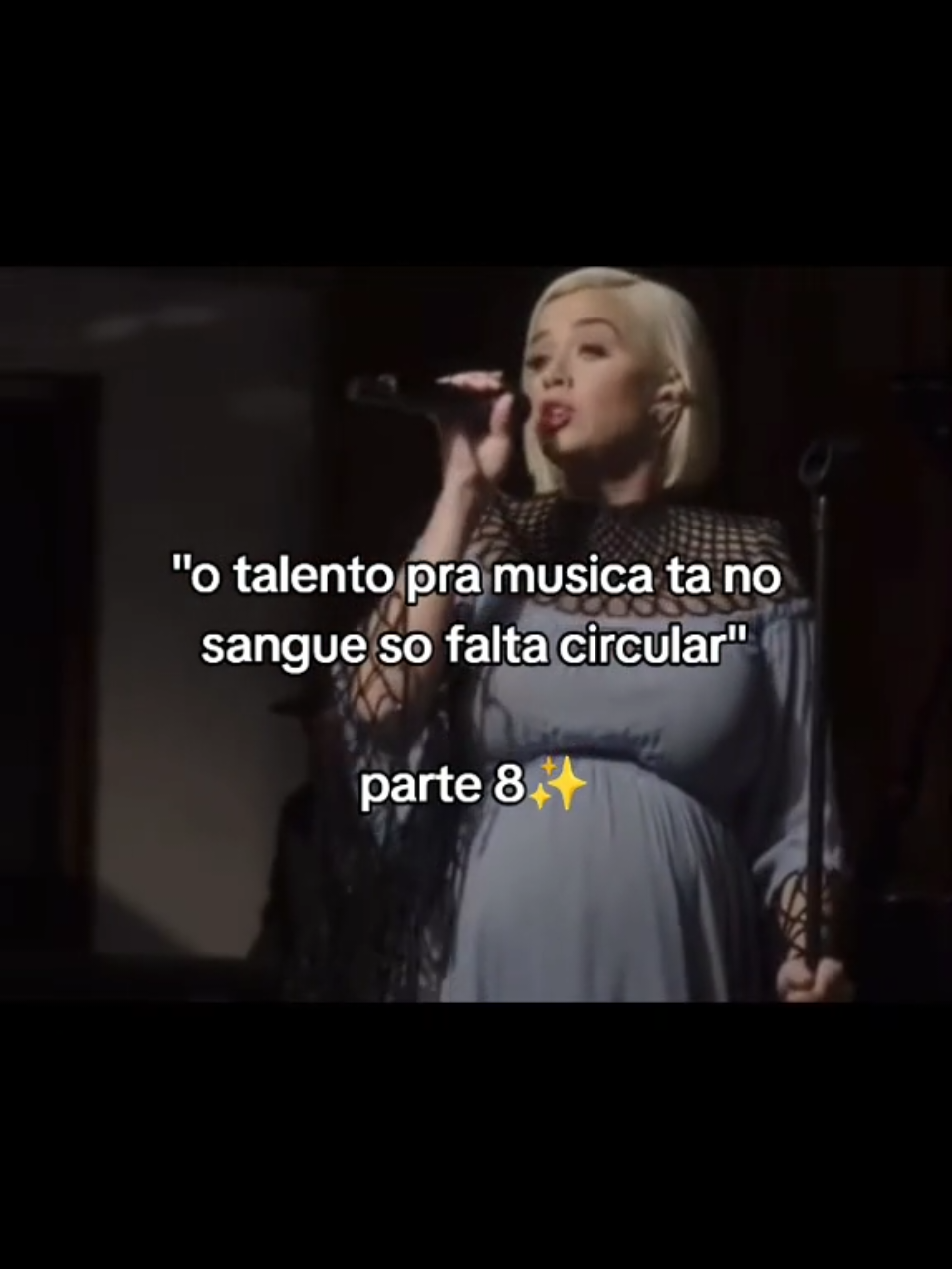 famosos passando vergonha cantando parte 8 international edition #EncontreSuaVibe @Tic Tac Brasil #famososcantando #vocais #musicapop #popmusic #pop #katyperry #taylorswift #arianagrande #justinbieber #demilovato #gracieabrams  #rihanna #britneyspears #jenniferlopez #mileycyrus #vaiprafy #naoflopa #entregameusvideostiktok  #foryoupage 