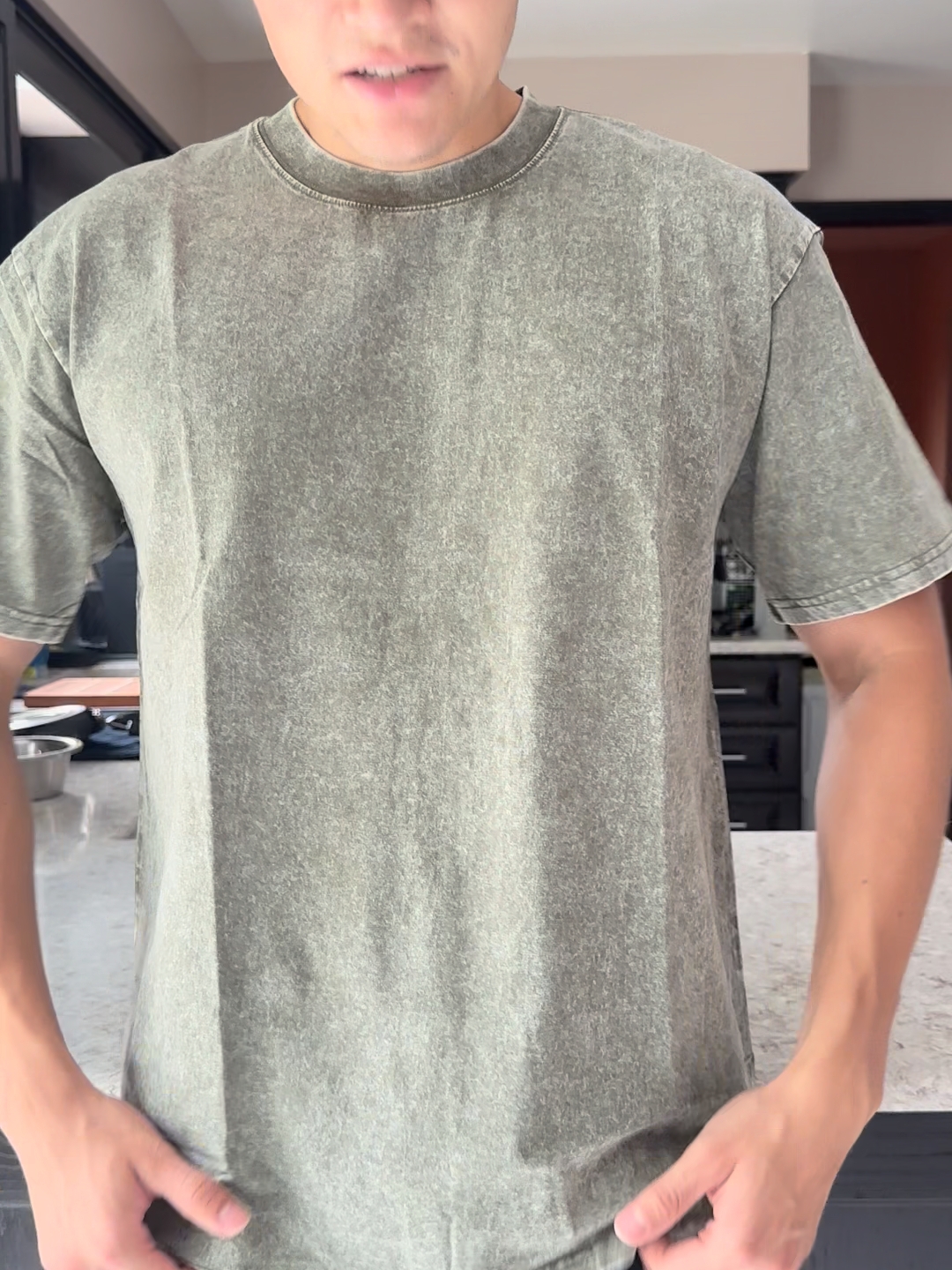 I tried out this vintage washed oversized t-shirt. Super comfortable, lightweight, and the perfect relaxed fit. Whether you’re lounging, layering, or heading out, this tee delivers it all. If you're into streetwear or just want a solid basic, this one’s worth checking out.   Product Link: https://www.amazon.com/dp/B0DR2DN8SF?ref=t_ac_view_request_product_image&campaignId=amzn1.campaign.2STATE901U6RD&linkCode=tr1&tag=julianroman-20&linkId=amzn1.campaign.2STATE901U6RD_1752005474662   Disclaimer: I received this product for free from the brand and may earn a commission if you purchase through my links. It doesn't cost you anything extra!   #mensfashion #OversizedTee #StreetStyle #VintageVibes #LaidBackLooks #mensstyle #amazonfinds #casualwear #OOTD #productreview #wardrobebasics #stylereview #ad #sponsored