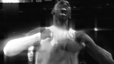 all i wanted :/  #kobebryant #fyppage #lakers #3peat #shaq #philjackson #kobe #bean #paramore #alliwantedwasyou #NBA #fypシ 