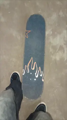 blank 😫 #skateboard #skateboardingisfun #skatelife #fyp #nightskate 