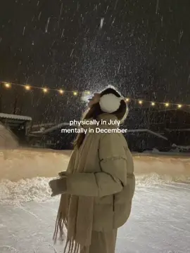 #christmas #december #christmasvibes #snow #cozyvibes #winter #fyp #viral 