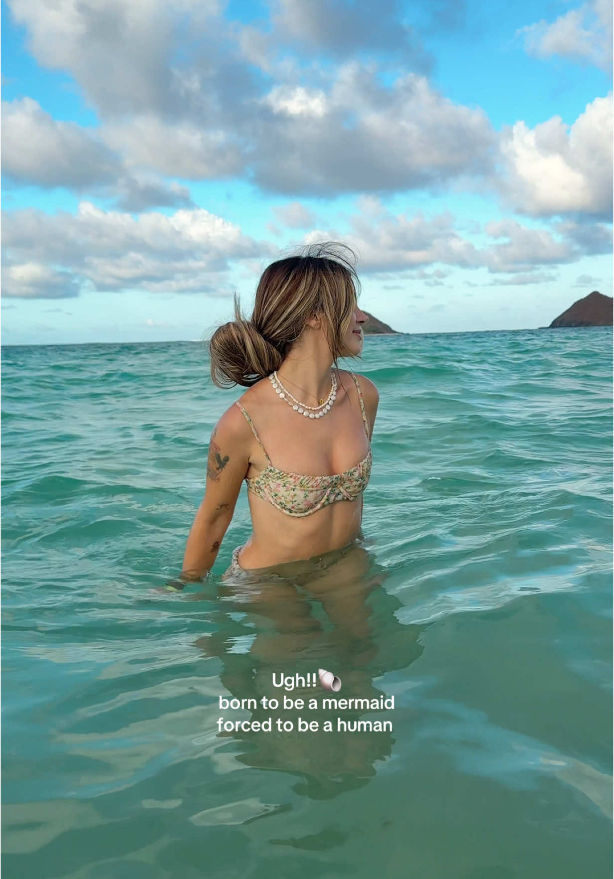 Lanikai beach is forever my favorite place to swim on Oahu #hawaiibeaches #lanikaibeach #hawaiitiktok 