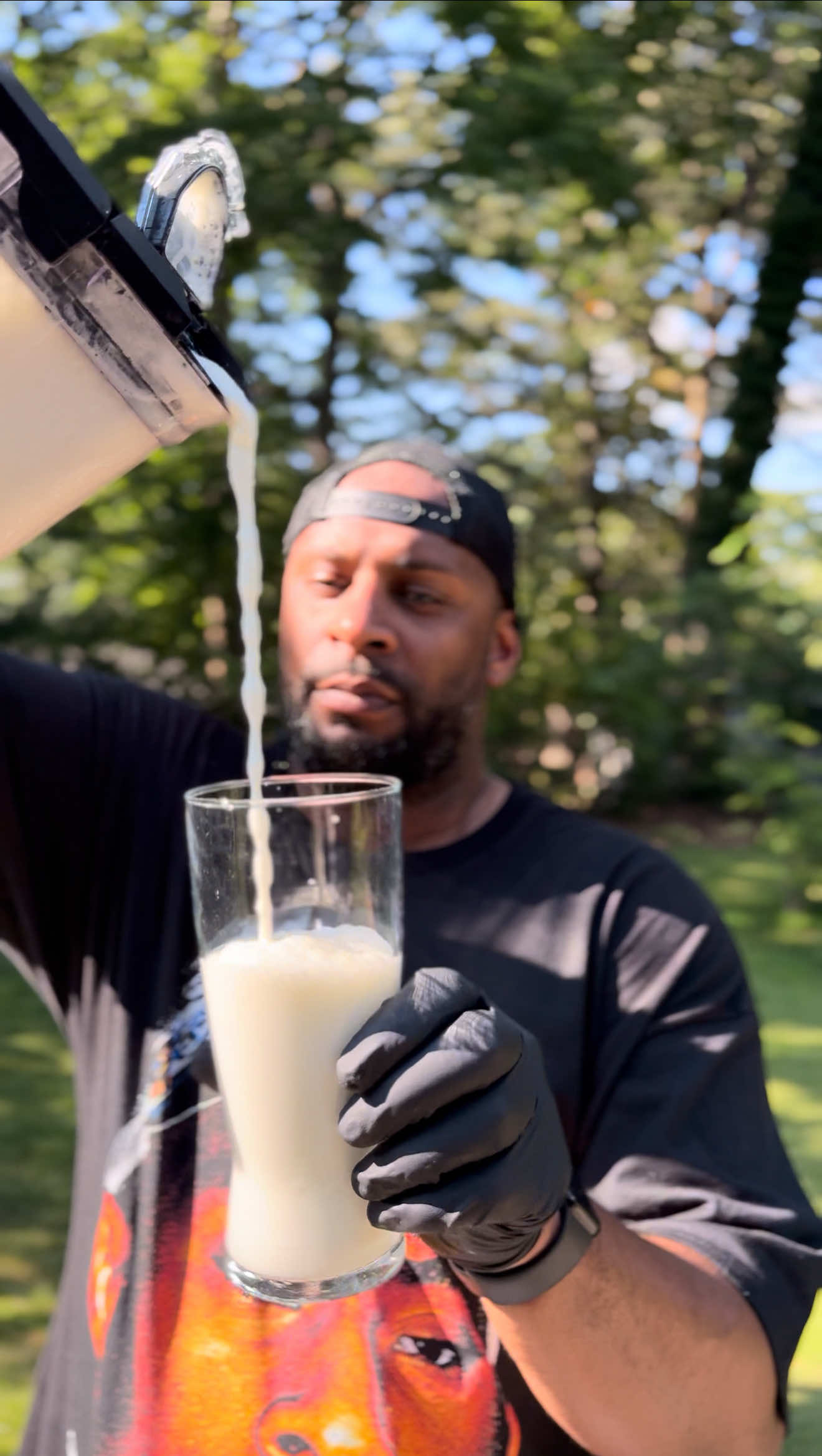This Brazilian lemonade better than your mama’s sweet tea. Yeah, I said it. Brazil… we owe y’all an apology.” 🇧🇷🔥 Brazilian Lemonade  Ingredients 4 limes 4 cups cold water 4 cups ice 1 (14 oz) can sweetened condensed milk Instructions Wash and scrub the limes. Slice into quarters and blend with cold water until smooth. Strain through a mesh strainer into a bowl, pressing to extract all the liquid. Return liquid to blender. Add ice and sweetened condensed milk. Blend until smooth and creamy. Serve immediately. #lemonade #lemons #lemon #lime #Foodie #Recipe #drinks #food #foodtiktok 