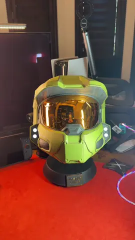 This is the #halomasterchiefcollection helmet that you have to see to believe! #madterchiefhelmet #kahlagaming #kahlaDeals #Kahlatalk #Kahlatech  #TikTokShopCreatorPicks  #DealsForYouDays 