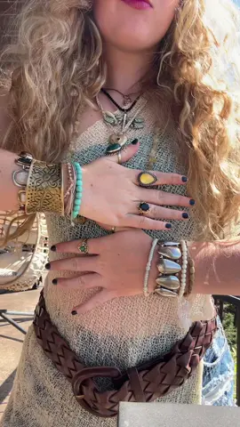 ootd in colorado 🌿🌿 #outfit #outfitoftheday #summerchic #girlsfashion #fashion #bohofashion #hippie #bohooutfits #creatorsearchinsights 