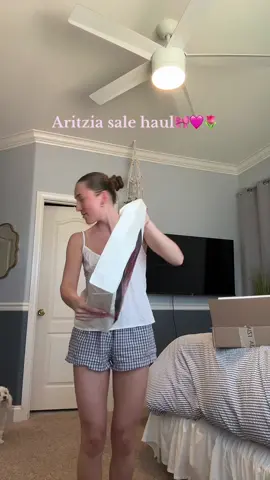 Julie approves of my @Aritzia cupid pink sweat set and my super awesome transition
