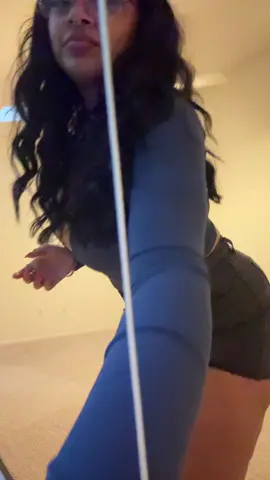 Just closed on my new placeeee 😭