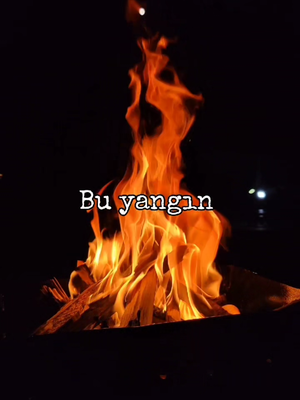 dinmez bu sancı biliyorum... #yıldızkenter #şiir #şiirheryerde #şiirsokakta #şair #storylikvideolar📌 #bağlama #sözler #duygusalvideolar 