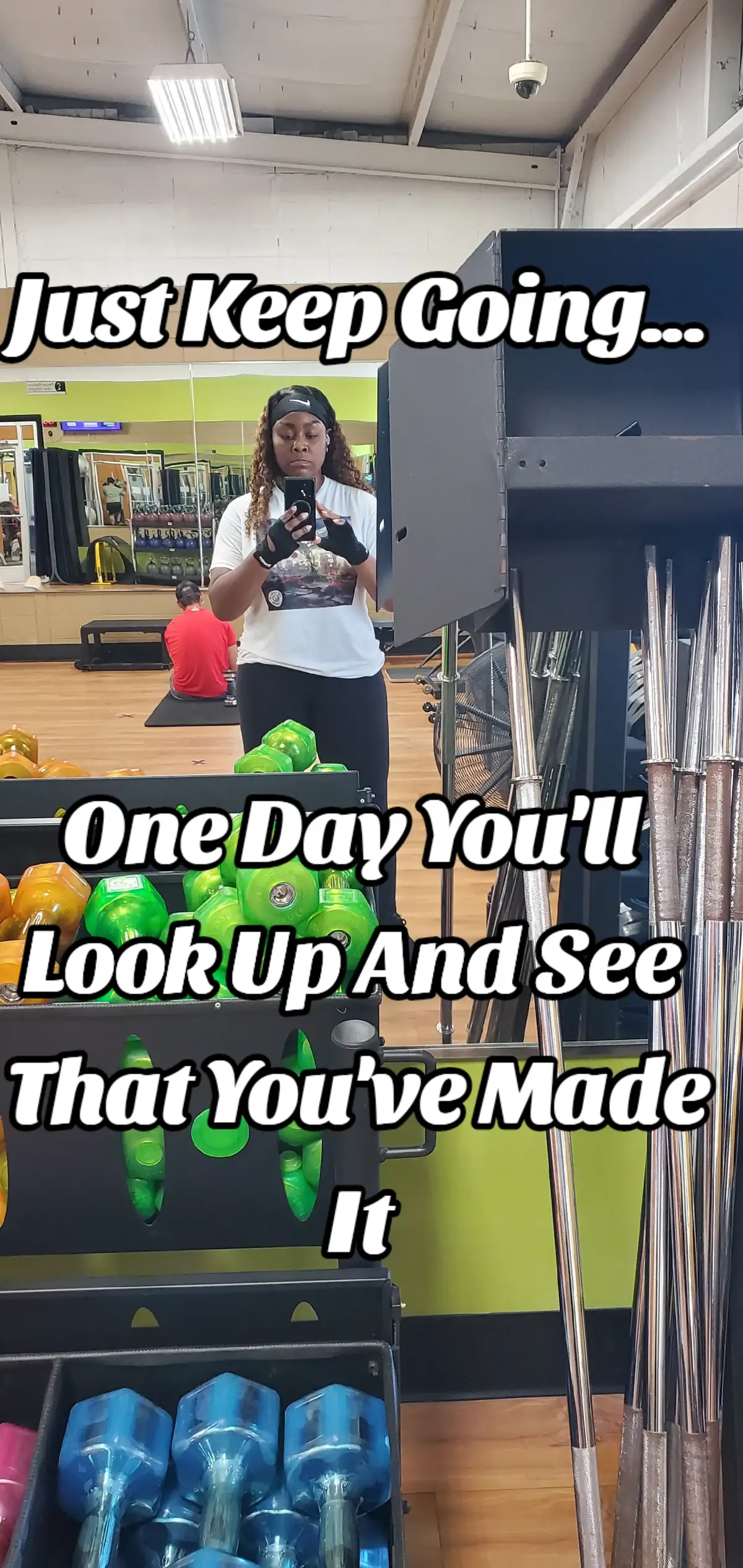 One day you'll look up and you've made it.  Keep Pushing!  #wendyortiz #melanatedmonalisa1908 #influencer #inspiration 