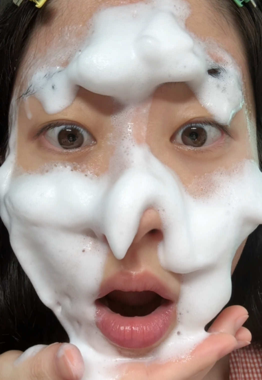 Another one for that glass skin glow✨ #skincare #koreanskincare #riceskincare #toner #bubbletoner #ricetoner #pores #skintexture #glassskin #viralskincare #skincaretips #fabyou #fyp @fabyou_global @Fabyou USA 