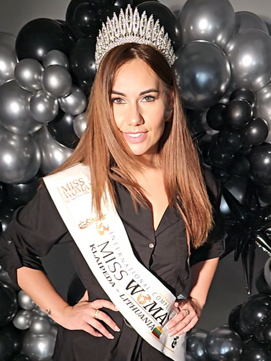 Miss Woman Beauty Contest 2025 Lithuania! 🇱🇹 💎 •Studio of 📸 @Auris Photography  •Occasion Balloon 🎈 stand of @Macradam  #fyp #model #lithuania #miss #beauty 