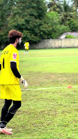 Gommala Namma Kumara Ayye 🥵🔥#football #footballtiktok #viral #viralvideo #trending #srilanka #sports #100000k #CapCut 