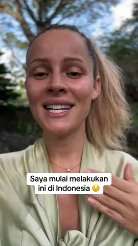 Kalian nggak akan percaya, tapi aku mulai melakukan ini di Indonesia 😯 #bahasa #indonesia #belajar #ayo #berteman #apakabar #bule 