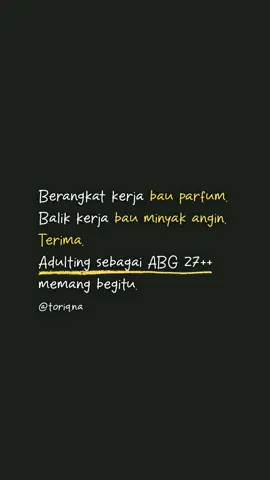 Fenomena ini tuh, nggak sekadar soal aroma tubuh yang berubah sepanjang hari. Tapi lebih kayak simbol perjalanan hidup di usia 27++ yang kadang absurd, kadang lucu, kadang bikin pengen ketawa miris. Pagi-pagi, semangat masih utuh. Parfum disemprot, outfit rapi, bawa harapan hari ini bakal baik-baik aja. Tapi pulang, yang nempel di badan malah aroma minyak angin, bekas tempelan koyo, atau sisa-sisa lelah yang nggak bisa disembunyikan. Bukan cuma kamu kok yang ngerasain. Banyak yang lagi di fase ini: umur udah nggak bisa dibilang ABG, tapi kadang masih ngerasa clueless soal hidup. Timeline hidup kayaknya makin absurd, teman-teman udah pada “settled” versi Instagram, sementara kamu masih sibuk mikirin “besok makan apa, gaji cukup nggak, kapan bisa bener-bener ngerasa ‘cukup’?” Capek, iya. Overthinking, udah jadi rutinitas. Ngebandingin diri sama orang lain, kayak hobi yang susah di-stop. Kadang ngerasa stuck, udah coba healing sana-sini, tapi kok rasanya tetep aja di tempat. Dan yang paling ngeselin, ekspektasi sosial itu kayak never ending. Harus sukses, harus bahagia, harus punya pasangan, harus punya rumah, harus, harus, harus… Padahal, nggak semua orang start dari garis yang sama. Tapi, nggak apa-apa. Beneran, nggak apa-apa. Nggak harus selalu kuat. Nggak harus selalu tahu mau ke mana. Nggak harus selalu “on track” sama timeline yang katanya ideal. Kamu boleh capek. Boleh ngerasa bingung. Boleh banget ngerasa hidup ini kadang absurd. Yang penting, kamu tetap jalan, meski pelan, meski kadang harus berhenti sebentar buat napas. Nggak ada yang salah sama kamu. Nggak ada yang gagal. Nggak ada yang ketinggalan. Hidup itu bukan lomba lari estafet, nggak ada garis finish yang sama buat semua orang. Setiap orang punya peta kosongnya sendiri, dan itu bukan kutukan—itu peluang. Jadi, kalau hari ini pulang kerja bau minyak angin, itu bukan tanda kamu kalah. Itu bukti kamu bertahan. Kamu berproses. Kamu manusia. Pelan-pelan aja. Nggak harus buru-buru. Nggak harus selalu “healing” biar kelihatan baik-baik aja. Kadang, menerima ketidakpastian adalah bentuk keberanian paling tulus yang bisa kamu kasih ke diri sendiri. Kamu nggak sendirian. Dan kamu, cukup.