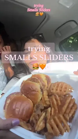 tried @Smalls Sliders & I love 🤩🍔🧡  #smalls #smallssliders #sliders #food #tastetest #mckinneytx #Foodie #dfwfoodie 