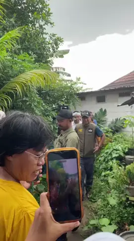 Masya Allah bapak aing mendengarkan suara qu dan warga Setu lainnya 🥰🥰😍😍 #banjir #setu #kabbekasi #bekasi #jawabarat #bapakaing #dedimulyadi #gubernurjawabarat #fyppppppppppppppppppppppp #fypシ #masuk #beranda #masukberanda #video #videoviral #reels 