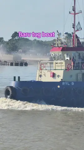 Baru tug boat 🚢