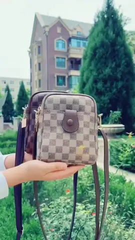 #taswanita #tasselempang #tas #cuantanpabatas 