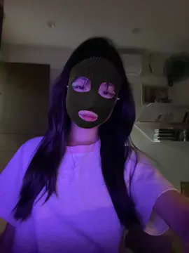 #NhanVatChinh đổi gió=))) flop xoá