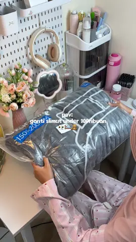 nyaman banget pakai slimut inii @UNITWO Home #blanketgoals #selimutcantik #cozywithunitwo 