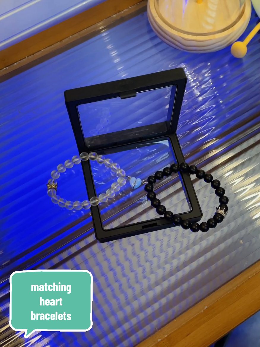 Wait ang cute nito 🥺😭 #couplebracelet #matchingbracelets #bracelets #lovebracelet #giftideas #beadedbracelets #friendshipbracelet 