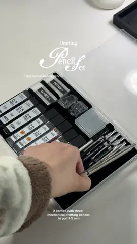 From soft sketches to bold outlines_Drafting Pencil Set #sketch #architecture #art #pencil #pencilsketch #drawing 