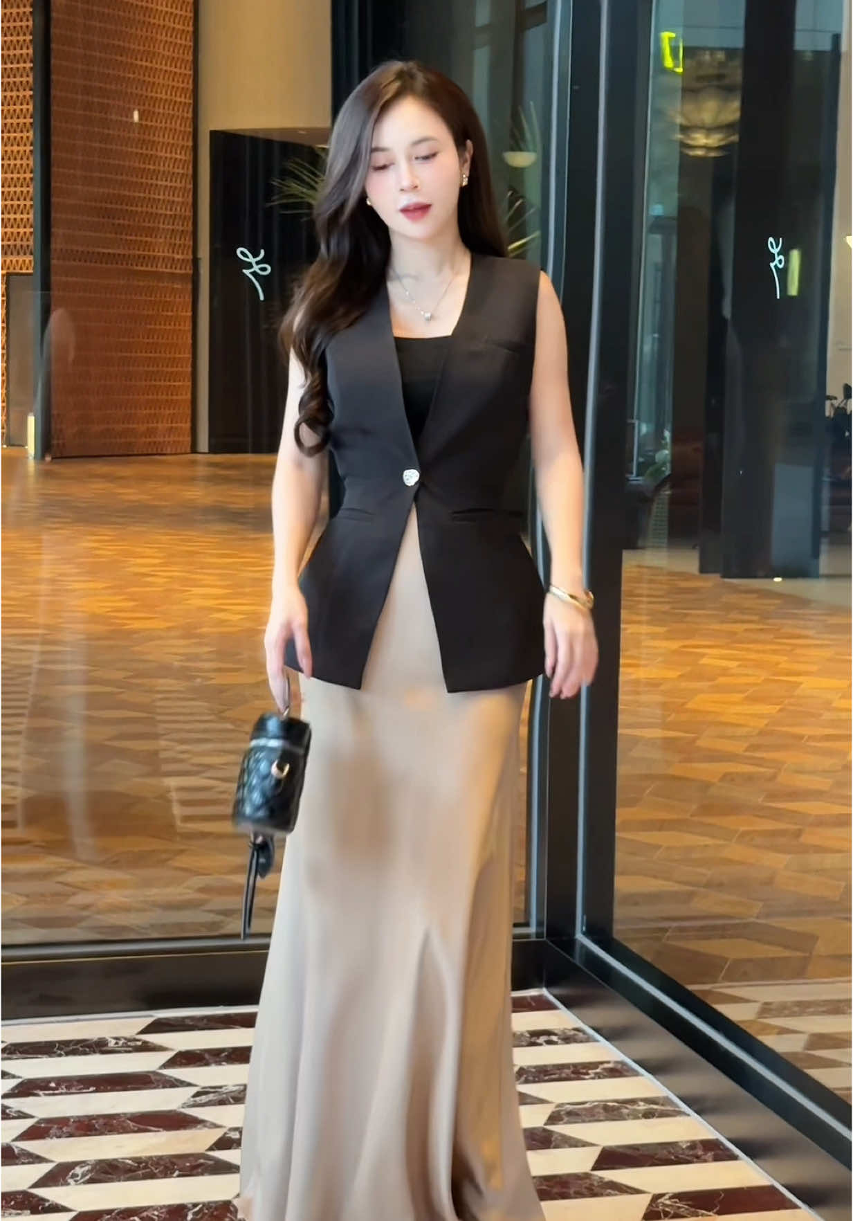 Thương a ko điểm dừng 🥰#xuhuong #lyna_vaythietke 