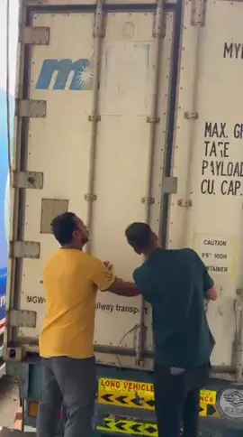 Sau bao ngày lênh đênh trên biển thì Chanh vs Ổi của nhà Đại Việt đã cập bến Dubai🇦🇪. Vẫn cứ gọi là tươi rói luôn các bác ạ 🤩 #Daiviet #xuatkhaunongsan #lemon #guava #export #daivietinternational #midleeast