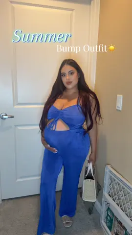 27 weeks pregnant with twins👶🏻👶🏻 #pregnant #fyp #fypシ #twinmom #dressthebump #bumpstyle #pregnantoutfits #maternityfashion #summeroutfit #foryoupage #twinbump #twinpregnancy #pregnancytiktok #babybump #OOTD #creatorsearchinsights 