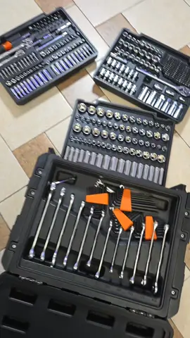 VEVOR Mechanics Tool Set and Socket Set, 1/4
